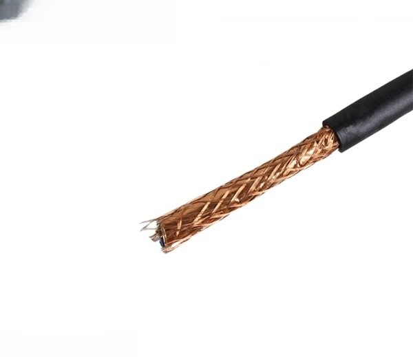 聚氯乙烯绝缘屏蔽电线